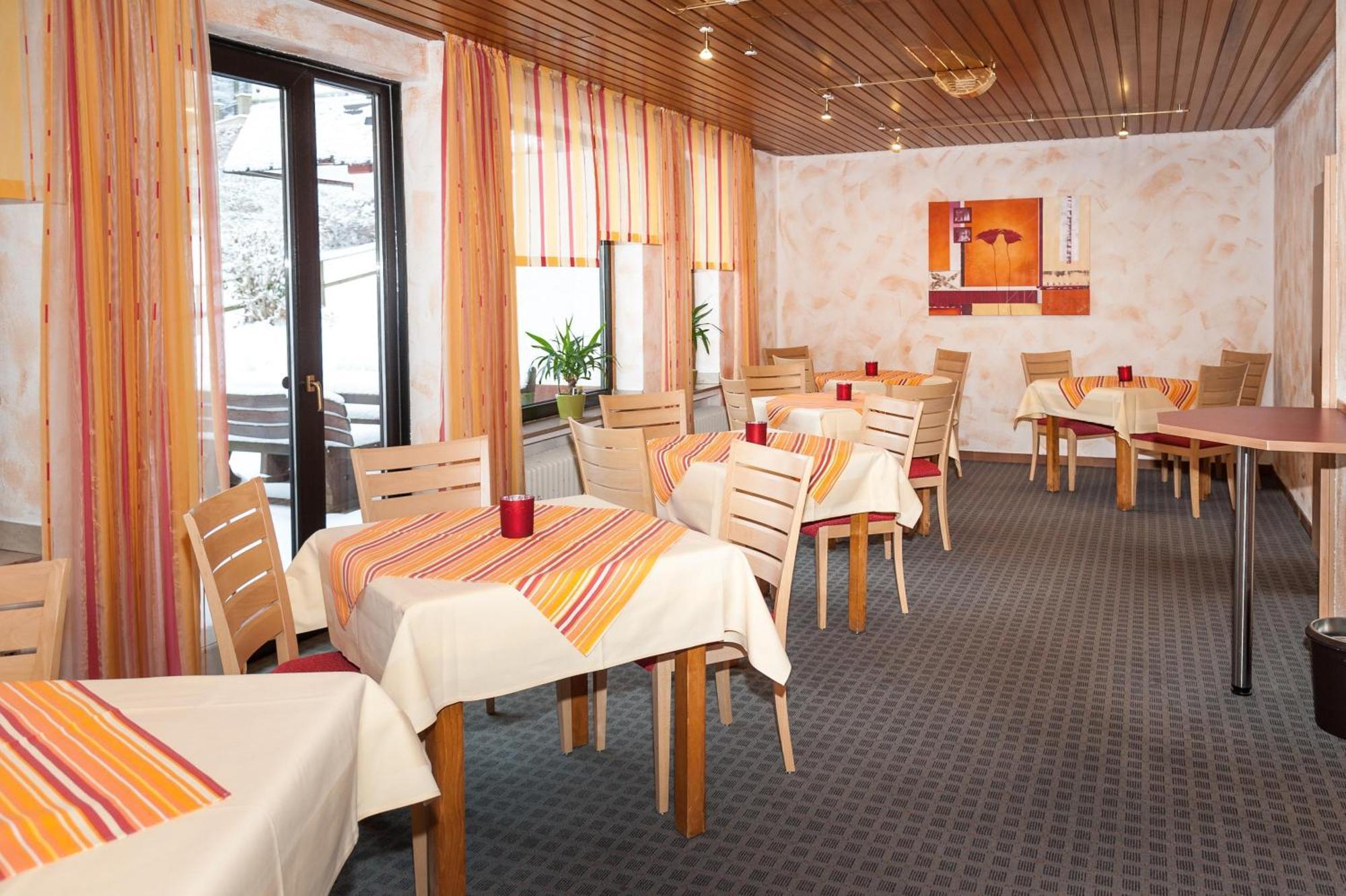 Hotelpension Schroeder Willingen  Esterno foto